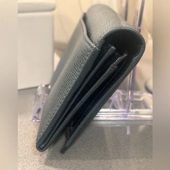 GUCCI Continental Wallet, EUC, Green - Picture 11 of 12